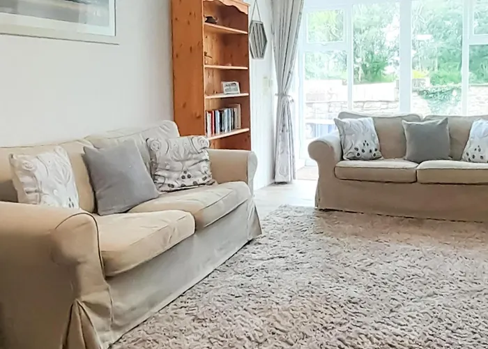 Nyaraló Woodpecker Westward